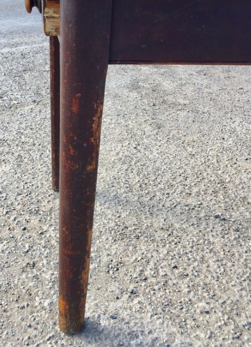 19TH CENTURY PINE SCRUB TOP TABLE IN ORIGINAL PAINT FINISH - ADDITIONAL PHOTO 15