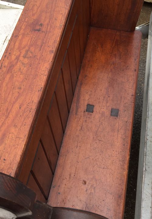 VICTORIAN PITCH PINE CHURCH PEW - ADDITIONAL PHOTO 3