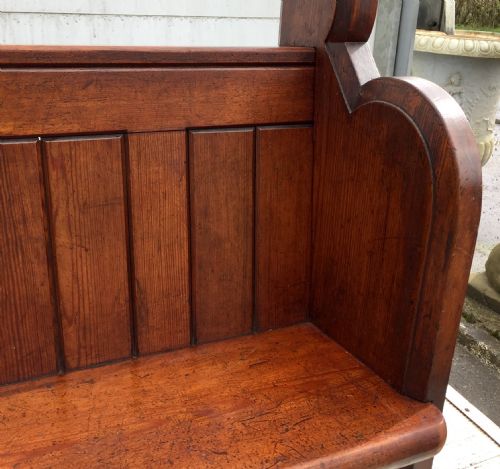 VICTORIAN PITCH PINE CHURCH PEW - ADDITIONAL PHOTO 4