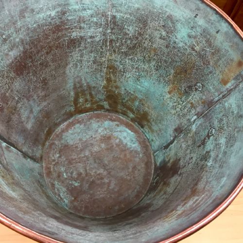 19TH CENTURY COPPER POT WITH BRASS HANDLES AND COPPER RIVETS - ADDITIONAL PHOTO 1