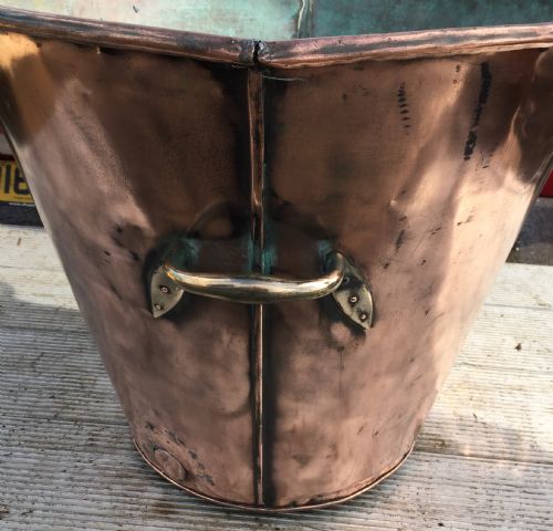 19TH CENTURY COPPER POT WITH BRASS HANDLES AND COPPER RIVETS - ADDITIONAL PHOTO 6