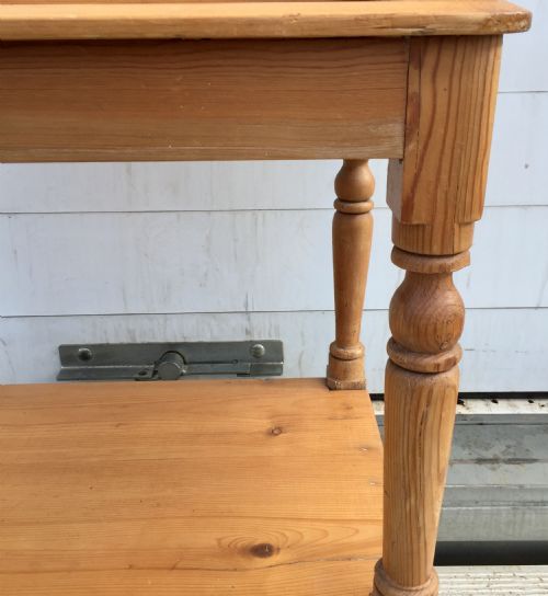 VICTORIAN PINE WASHSTAND WITH SHAPED GALLERY BACK - ADDITIONAL PHOTO 5