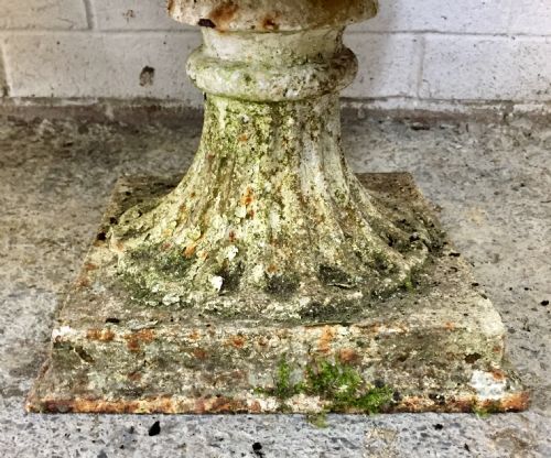 PAIR OF VICTORIAN CAST IRON GARDEN URNS - ADDITIONAL PHOTO 11