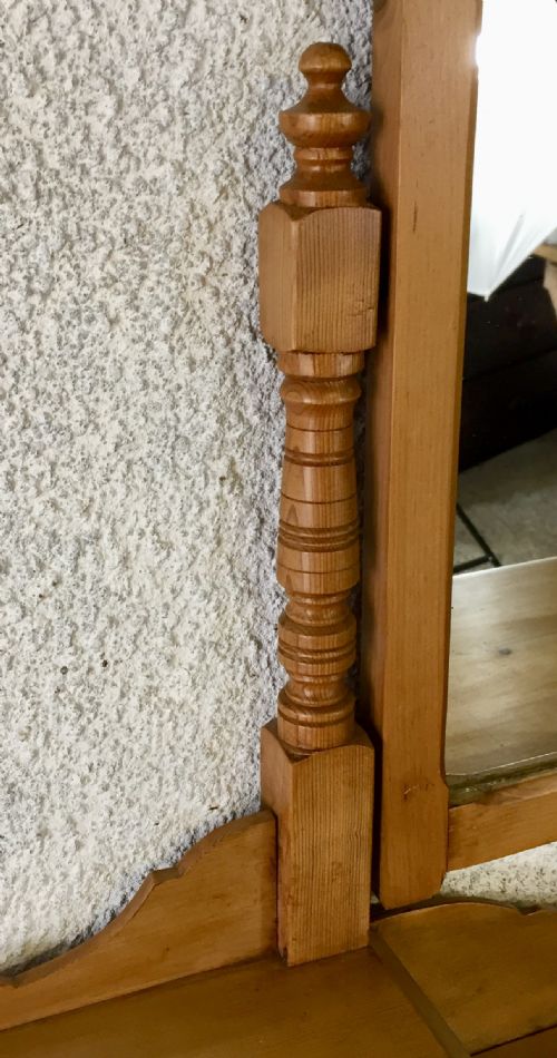 VICTORIAN PINE DRESSING CHEST - ADDITIONAL PHOTO 4