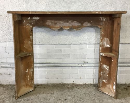 19TH CENTURY FRENCH MARBLEIZED PINE FIRE SURROUND - ADDITIONAL PHOTO 7