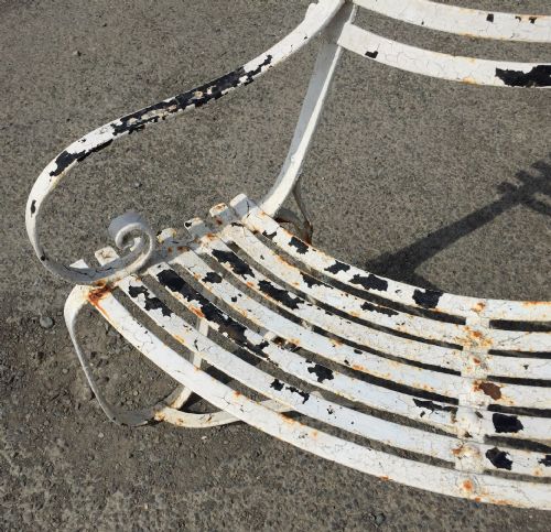 19TH CENTURY DEMI LUNE WROUGHT IRON GARDEN TREE BENCH WITH LAYERS OF OLD PAINT - ADDITIONAL PHOTO 4