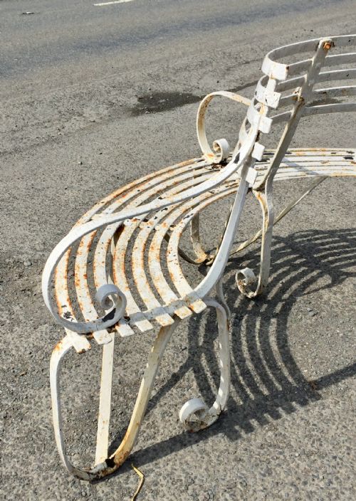 19TH CENTURY DEMI LUNE WROUGHT IRON GARDEN TREE BENCH WITH LAYERS OF OLD PAINT - ADDITIONAL PHOTO 9