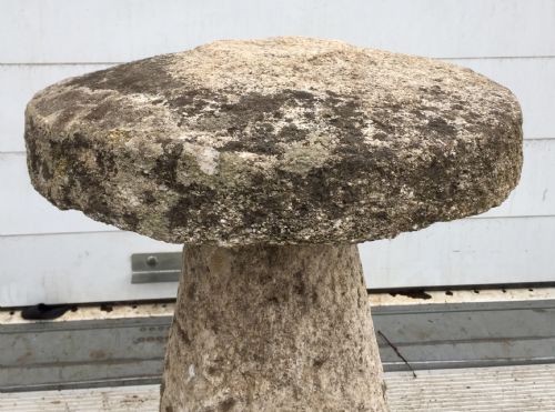 19TH CENTURY CORNISH GRANITE STADDLE STONE - ADDITIONAL PHOTO 2