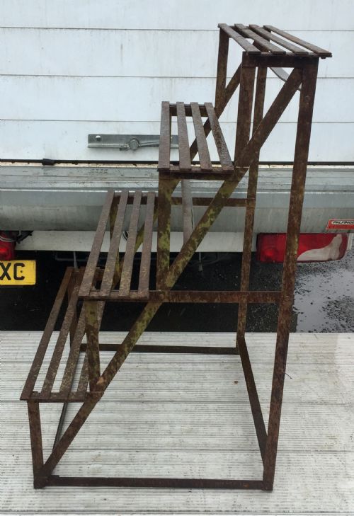 19TH CENTURY WROUGHT IRON PLANT STAND WITH 4 GRADUATED SLATTED SHELVES - ADDITIONAL PHOTO 4