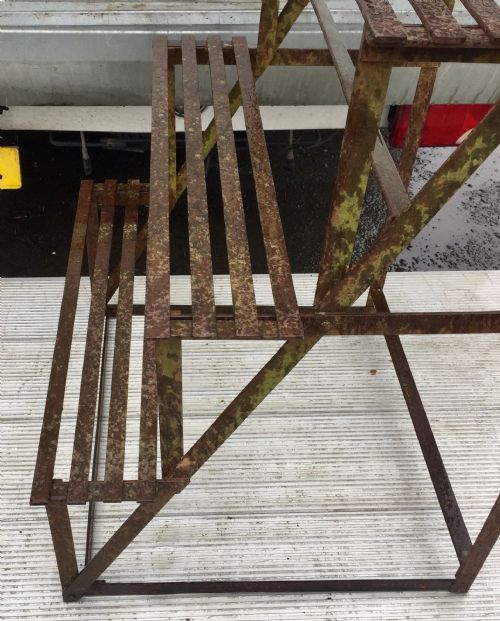19TH CENTURY WROUGHT IRON PLANT STAND WITH 4 GRADUATED SLATTED SHELVES - ADDITIONAL PHOTO 7