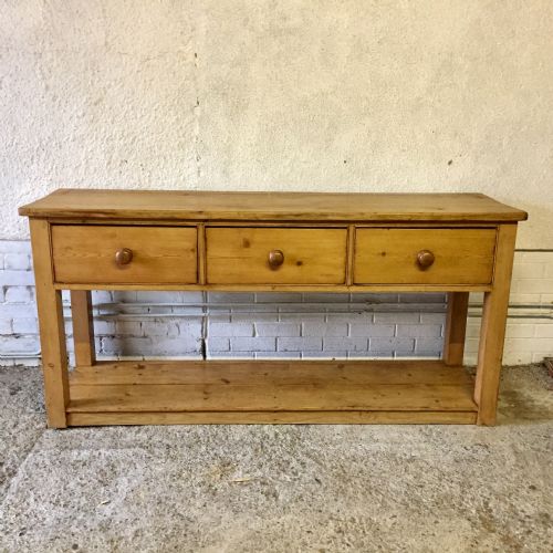 victorian pine dresser base with 3 drawers and a pot board base - CATEGORY: ANTIQUE SIDEBOARDS - DATED VICTORIAN
