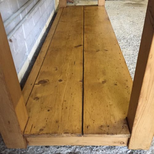 VICTORIAN PINE DRESSER BASE WITH 3 DRAWERS AND A POT BOARD BASE - ADDITIONAL PHOTO 9