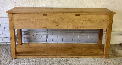 VICTORIAN PINE DRESSER BASE WITH 3 DRAWERS AND A POT BOARD BASE - ADDITIONAL PHOTO 14