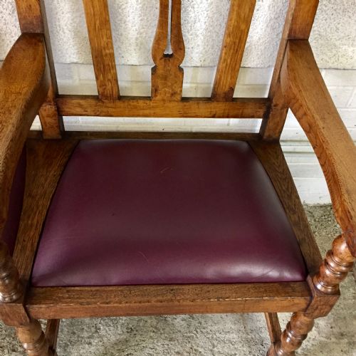 EDWARDIAN OAK 3 SEATER BENCH WITH LIFT OUT UPHOLSTERED SEATS - ADDITIONAL PHOTO 11