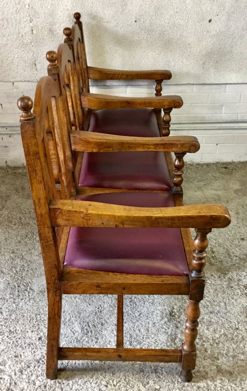 EDWARDIAN OAK 3 SEATER BENCH WITH LIFT OUT UPHOLSTERED SEATS - ADDITIONAL PHOTO 16