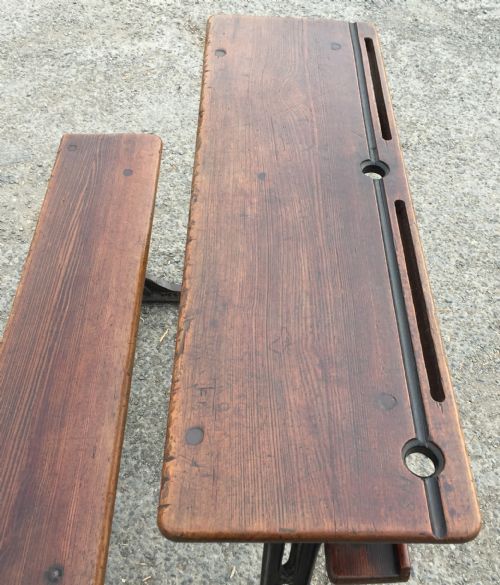 CIRCA 1900 DOUBLE SEAT SCHOOL DESK WITH ELM TOP AND SEAT ON CAST IRON BASE - ADDITIONAL PHOTO 4