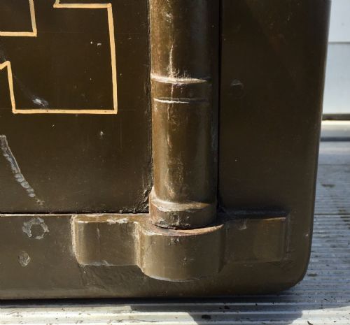 EARLY 20TH CENTURY SAFE COMPLETE WITH KEY - ADDITIONAL PHOTO 4