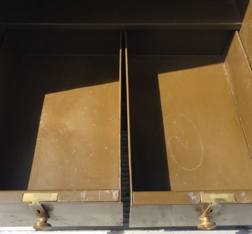 EARLY 20TH CENTURY SAFE COMPLETE WITH KEY - ADDITIONAL PHOTO 9