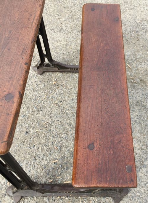 CIRCA 1900 DOUBLE SEAT SCHOOL DESK WITH ELM TOP AND SEAT ON CAST IRON BASE - ADDITIONAL PHOTO 6