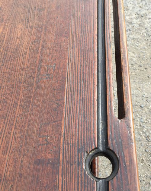 CIRCA 1900 DOUBLE SEAT SCHOOL DESK WITH ELM TOP AND SEAT ON CAST IRON BASE - ADDITIONAL PHOTO 10