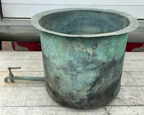 19TH CENTURY VERDIGRIS RIVETED COPPER BOILER WITH ORIGINAL TAP - ADDITIONAL PHOTO 6