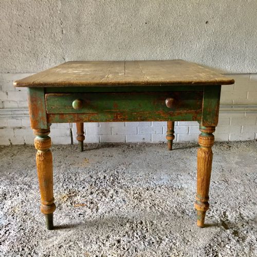 VICTORIAN PINE KITCHEN TABLE WITH SINGLE DRAWER - ADDITIONAL PHOTO 1
