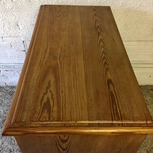 VICTORIAN PITCH PINE CHEST OF DRAWERS - ADDITIONAL PHOTO 2