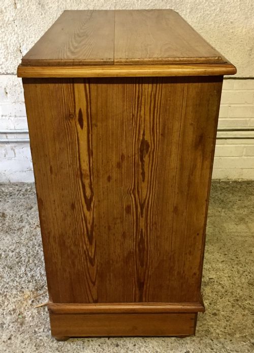 VICTORIAN PITCH PINE CHEST OF DRAWERS - ADDITIONAL PHOTO 10