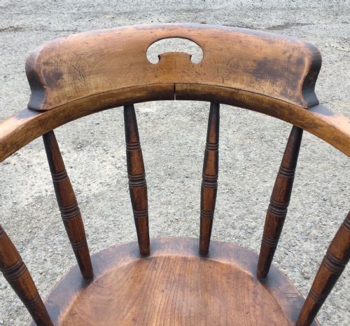 RARE SET OF SIX 19TH CENTURY ELM AND BEECH ELBOW CHAIRS - ADDITIONAL PHOTO 2