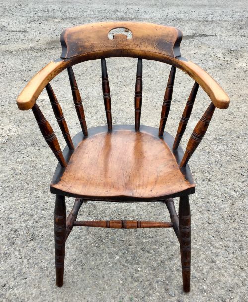 RARE SET OF SIX 19TH CENTURY ELM AND BEECH ELBOW CHAIRS - ADDITIONAL PHOTO 10