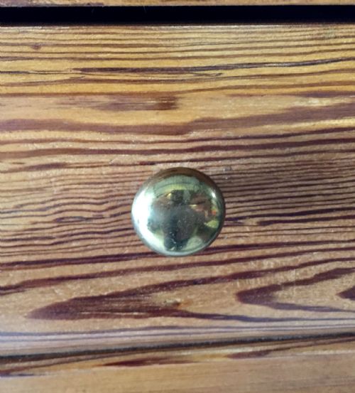 CIRCA 1900 PITCH PINE CUPBOARD WITH SHELVES AND 3 DRAWERS - ADDITIONAL PHOTO 5