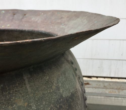 19TH CENTURY COPPER POT ON ASSOCIATED IRON STAND - ADDITIONAL PHOTO 5