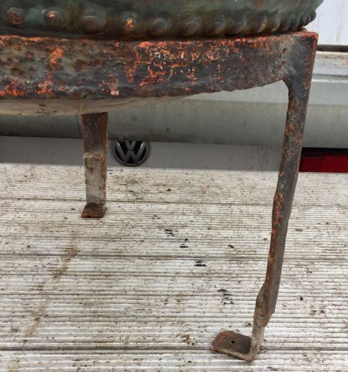 19TH CENTURY COPPER POT ON ASSOCIATED IRON STAND - ADDITIONAL PHOTO 11