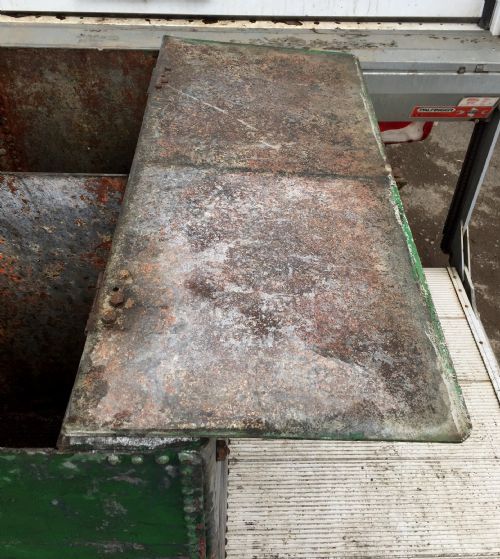 EARLY 20TH CENTURY HEAVYWEIGHT GALVANIZED FEED BIN - ADDITIONAL PHOTO 5