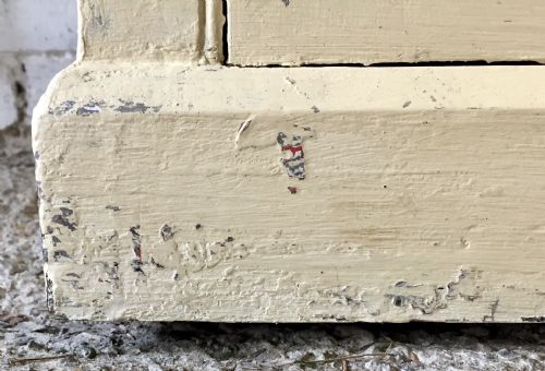 VICTORIAN PINE DRESSER BASE WITH 3 DRAWERS OVER 2 PAIRS OF CUPBOARD DOORS - ADDITIONAL PHOTO 15