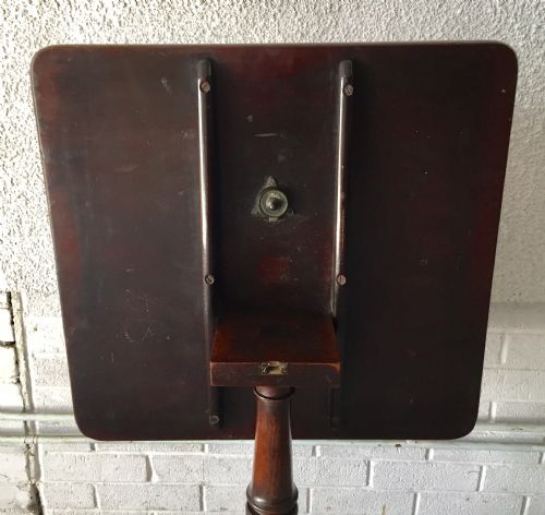 GEORGIAN MAHOGANY TRIPOD TILT TOP TABLE WITH SINGLE PLANK SQUARE TOP - ADDITIONAL PHOTO 7
