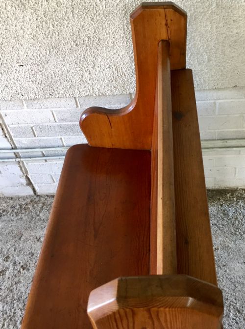 VICTORIAN PITCH PINE PEW WITH ORIGINAL BRASS FOLDING UMBRELLA STICK HOLDER - ADDITIONAL PHOTO 2
