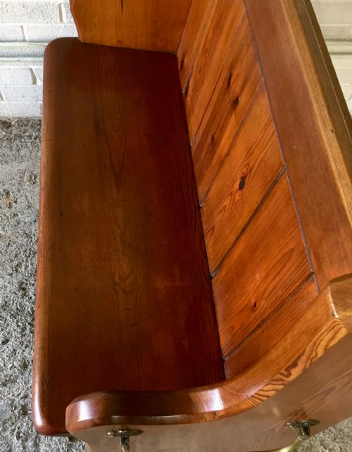 VICTORIAN PITCH PINE PEW WITH ORIGINAL BRASS FOLDING UMBRELLA STICK HOLDER - ADDITIONAL PHOTO 4