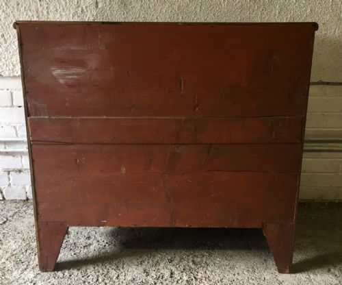 GEORGIAN MAHOGANY CHEST OF DRAWERS RAISED ON BRACKET FEET - ADDITIONAL PHOTO 9