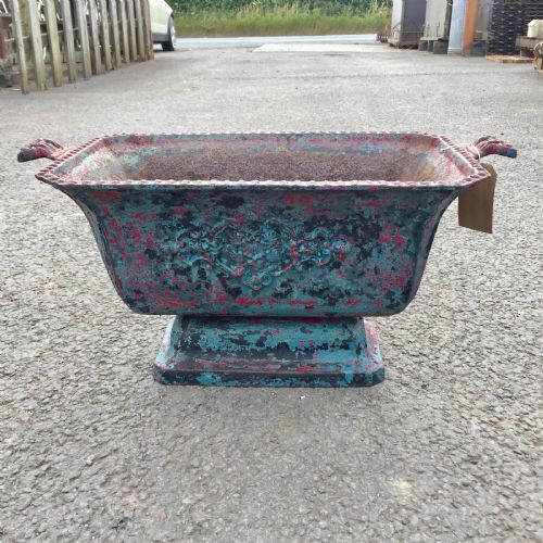19th century french cast iron urn with layers of old paint - CATEGORY: ANTIQUE METAL - DATED 19TH CENTURY