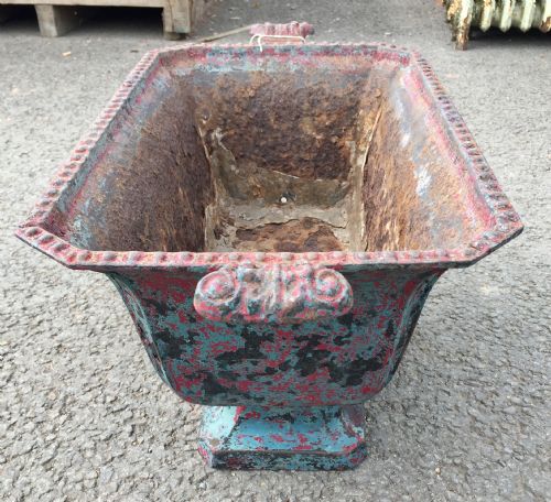 19TH CENTURY FRENCH CAST IRON URN WITH LAYERS OF OLD PAINT - ADDITIONAL PHOTO 6
