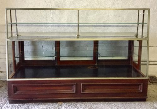 CIRCA 1910 SHOP DISPLAY CABINET WITH MARBLE TOP ON MAHOGANY FRAME - ADDITIONAL PHOTO 1