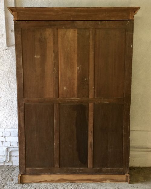EDWARDIAN SOLID OAK BOOKCASE WITH 10 ADJUSTABLE SHELVES - ADDITIONAL PHOTO 8