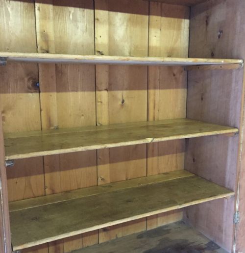 19TH CENTURY HOUSEKEEPER'S CUPBOARD IN ORIGINAL PAINT - ADDITIONAL PHOTO 4