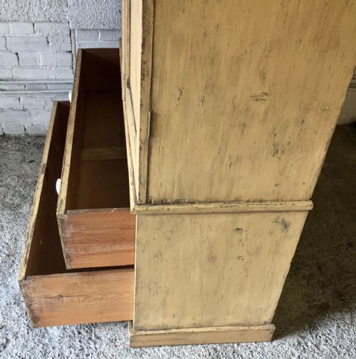19TH CENTURY HOUSEKEEPER'S CUPBOARD IN ORIGINAL PAINT - ADDITIONAL PHOTO 10