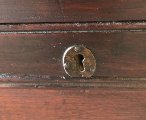 19TH CENTURY BLANKET BOX CHEST WITH ORIGINAL IRON HANDLES - ADDITIONAL PHOTO 7