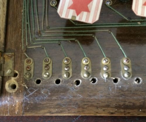 CIRCA 1900 SERVANTS BELL BOARD BOX IN MAHOGANY CASE WITH GLASS PANEL - ADDITIONAL PHOTO 12