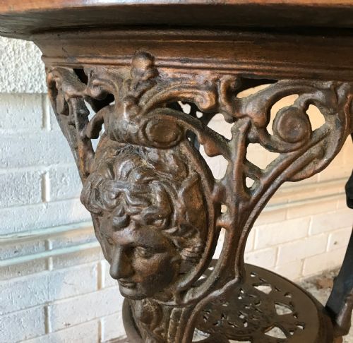 VICTORIAN CAST IRON PUB TABLE WITH ORIGINAL MAHOGANY TOP - ADDITIONAL PHOTO 5