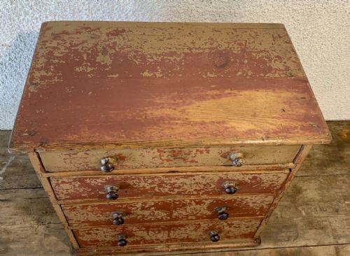 19TH CENTURY PAINTED PINE SPECIMEN COLLECTOR'S DRAWERS WITH LAYERS OF OLD PAINT - ADDITIONAL PHOTO 4