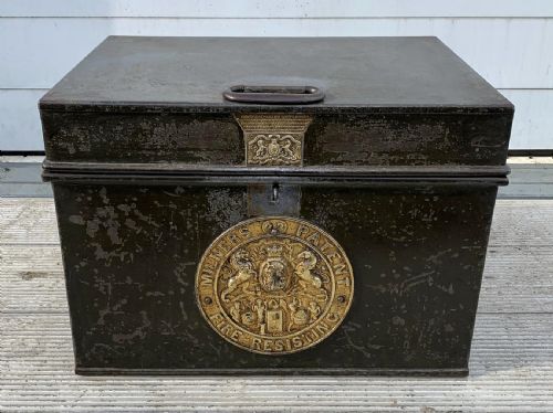 19TH CENTURY MILNERS STRONG BOX SAFE COMPLETE WITH KEY - ADDITIONAL PHOTO 1